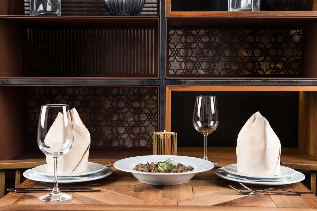 Heritage Hotel Maskovica Han Pakostane Ngoại thất bức ảnh